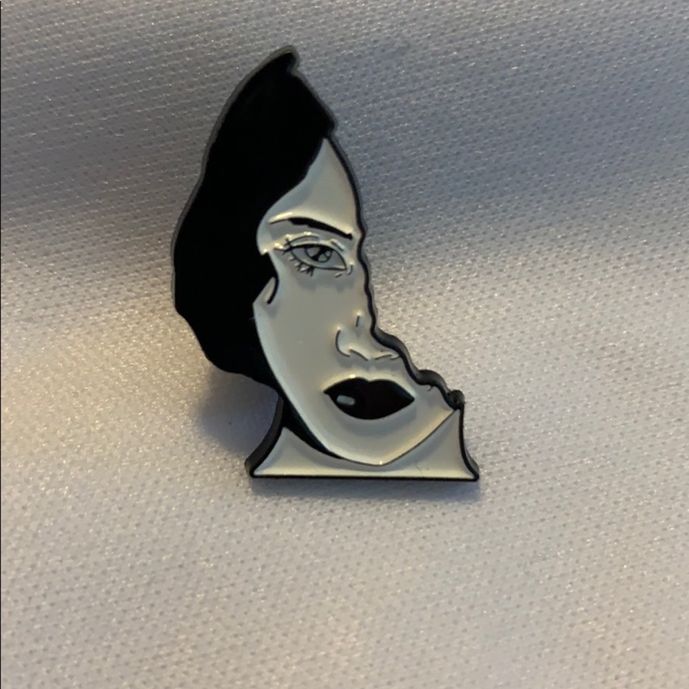 New Hat/Lapel/Purse Pin